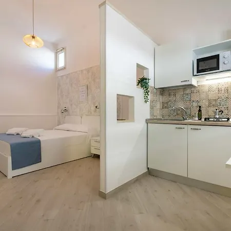 Palazzo Borgomonte - Holiday Home Otranto Exterior foto